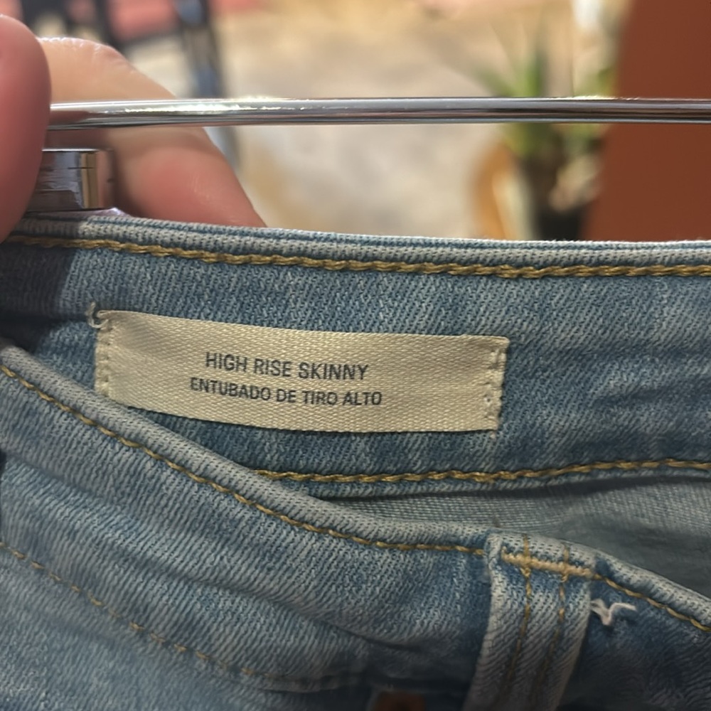 Universal Thread High Rise Skinny Jeans - Picture 4 of 4